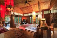 deluxe double interior